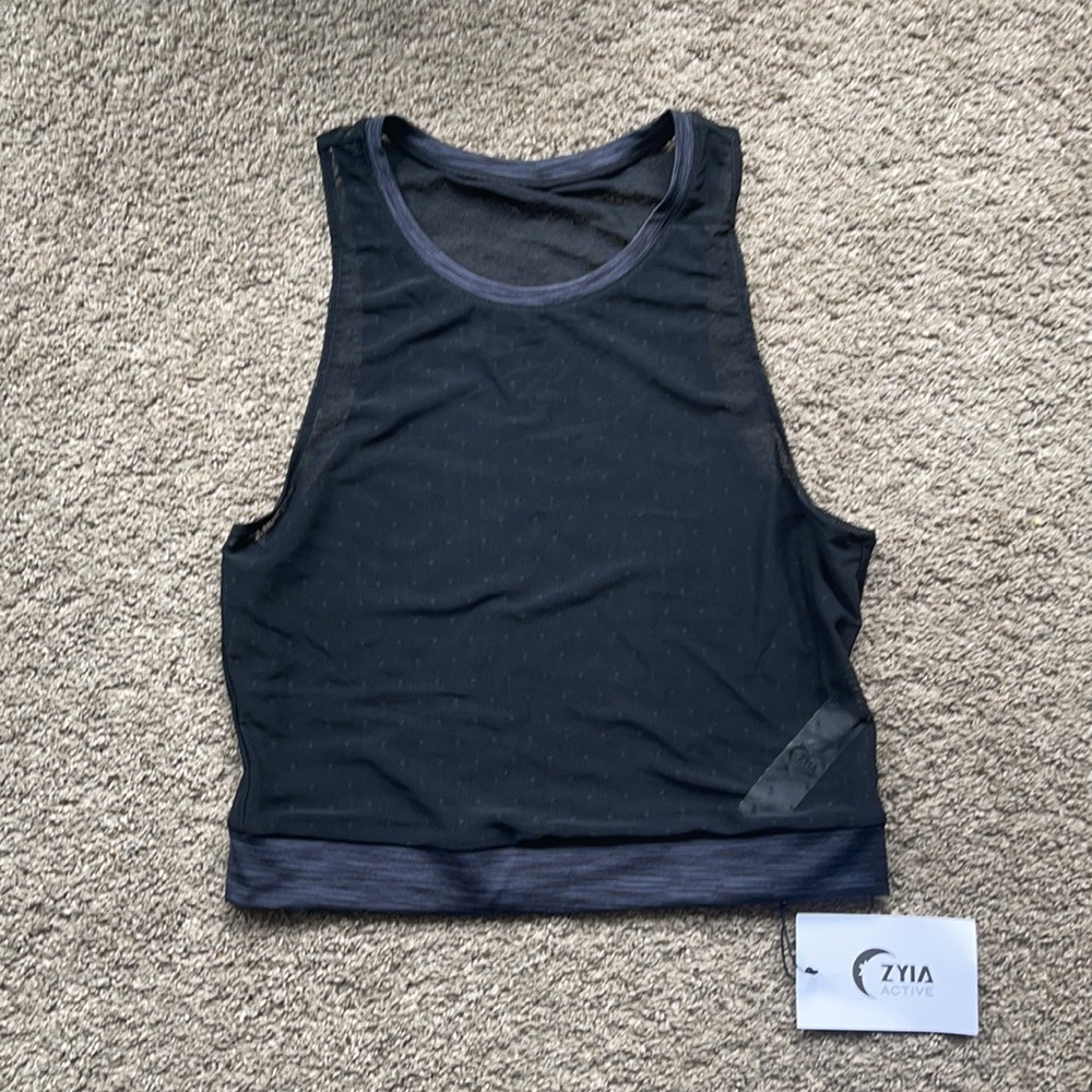 New Zyia Mesh Tank. Size Large